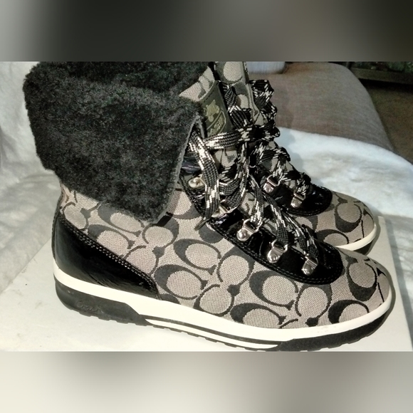 Coach Signature Patterned Black and Grey Tailor Hiking Boots Size 7.5 - Picture 5 of 12